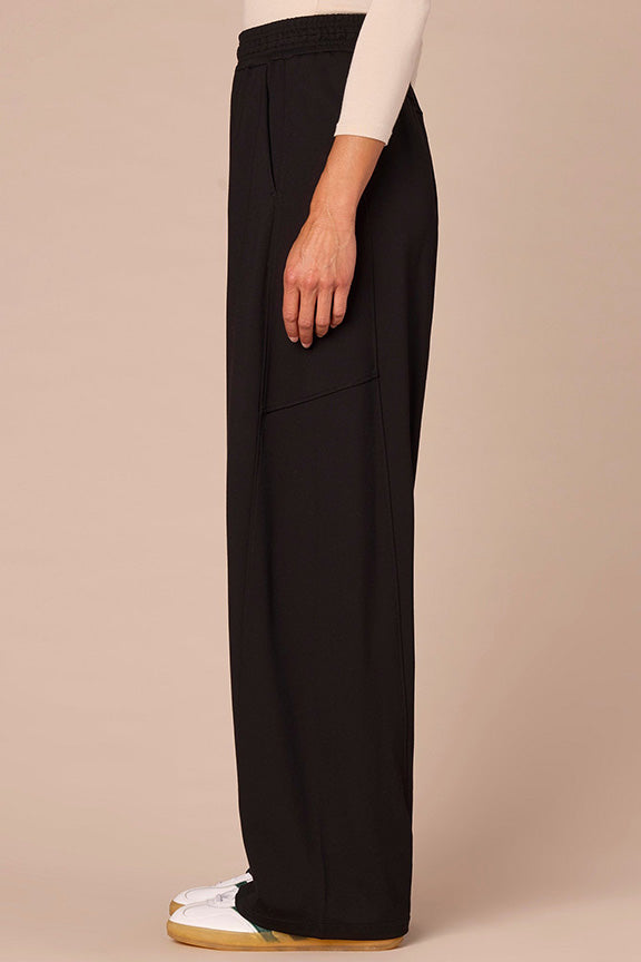 "Ab"leisure Straight Leg Glider Pants