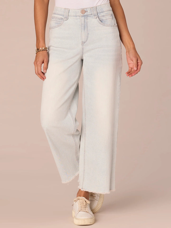 Skyrise Wide Leg Boyfriend Jeans
