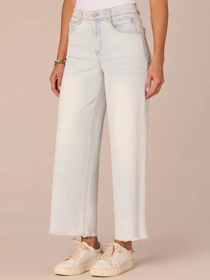 Skyrise Wide Leg Boyfriend Jeans