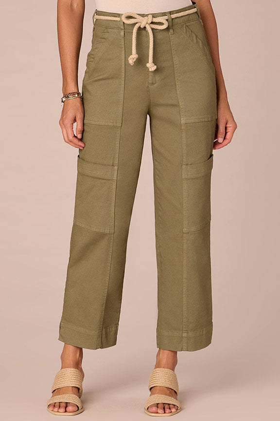 Skyrise Relaxed Straight-Leg Utility Pant