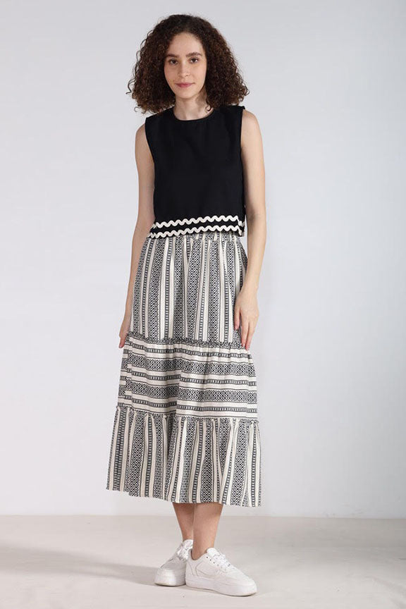 Monochrome Maxi Skirt