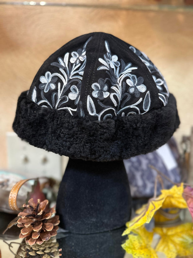 Suede embellished cap/hat