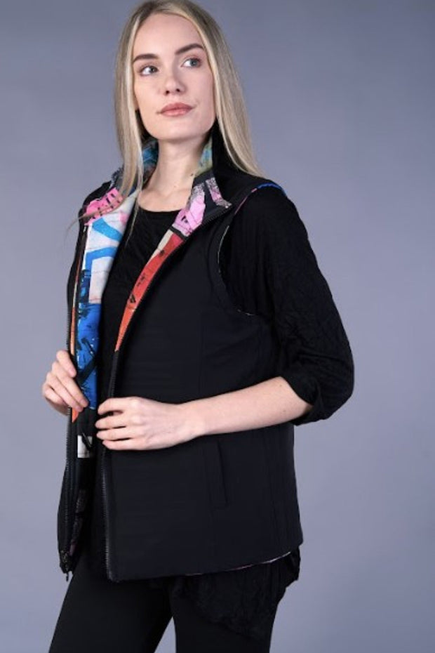 Reversible Print/Solid Vest - Black
