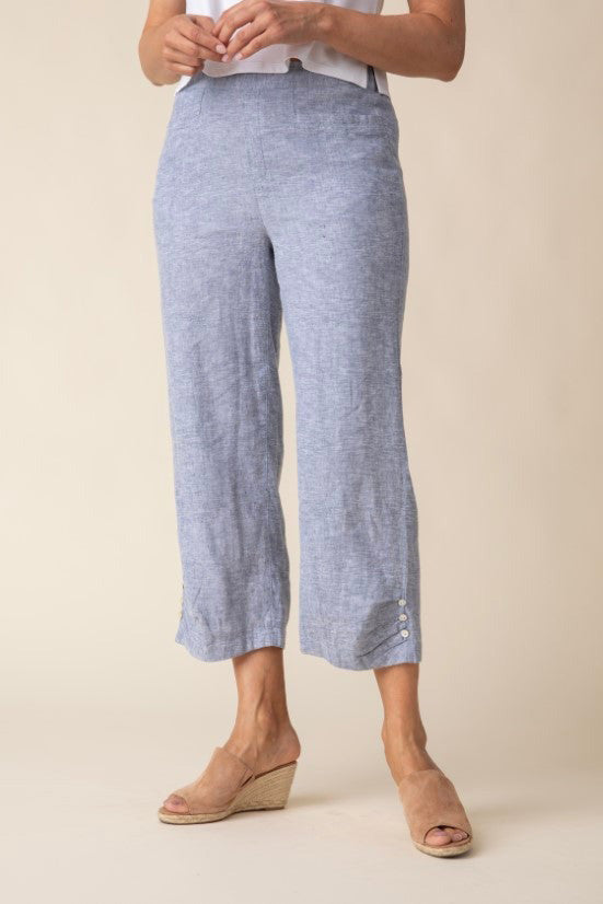 Linen Pleat Button Capri