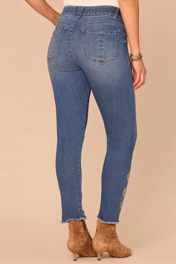 "Ab"solution® Floral Embroidered Ankle Skimmer Jean