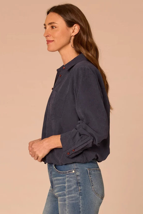 Woven 3/4 Sleeve Bubble Hem Blouse in Orion Blue