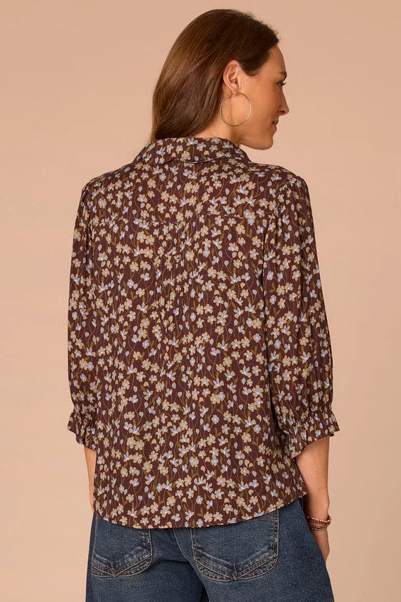 3/4 Cinched Flounce Sleeve Blouse with Scallop Collar