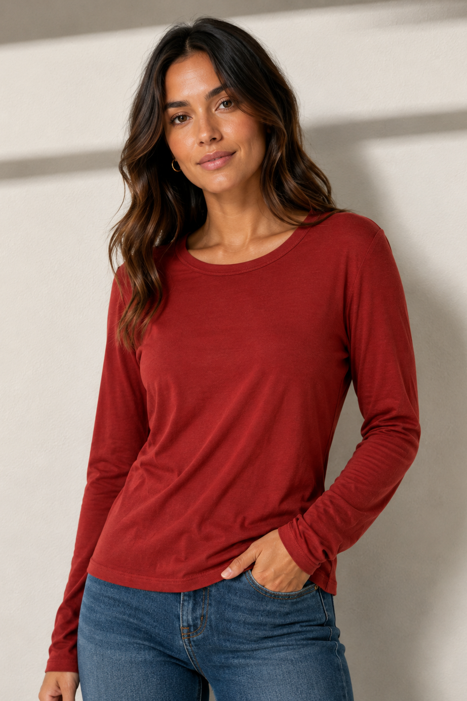 Long Sleeve Crew Neck Tee in Rust