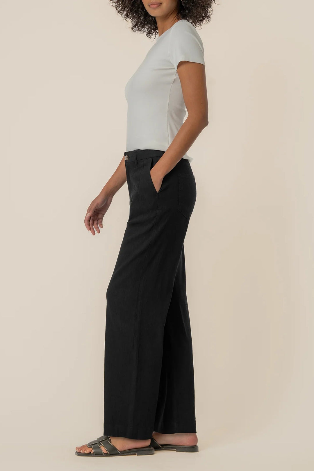 Meg Linen High-Waist Trouser in Black
