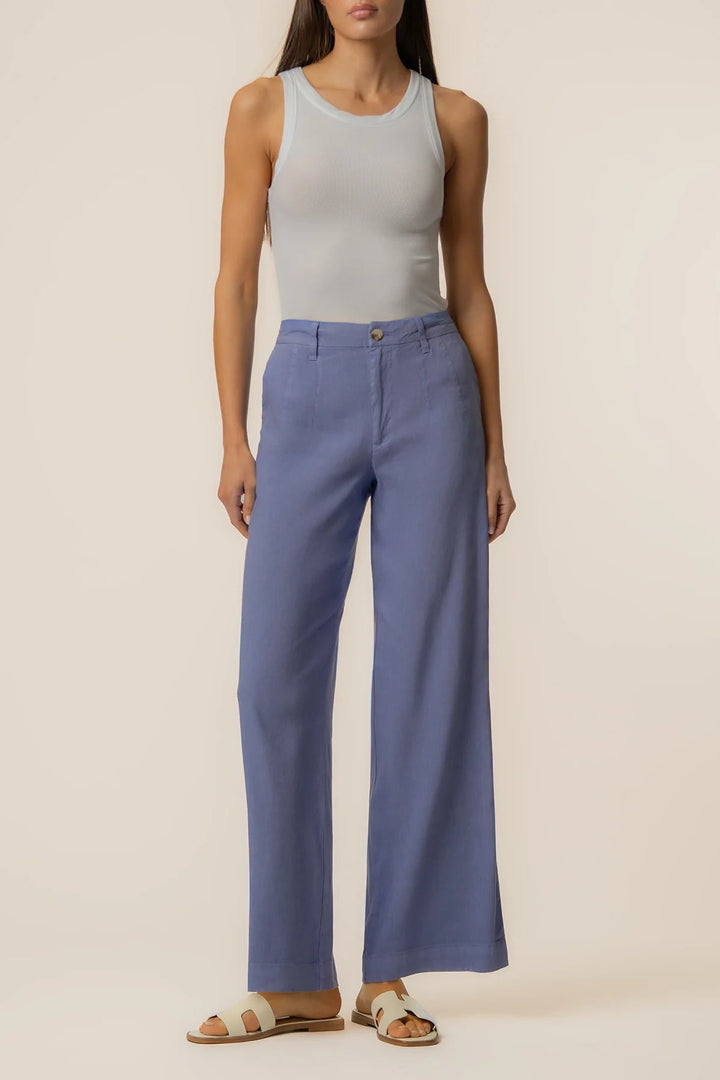 Meg Linen High-Waist Trouser in Cornflower