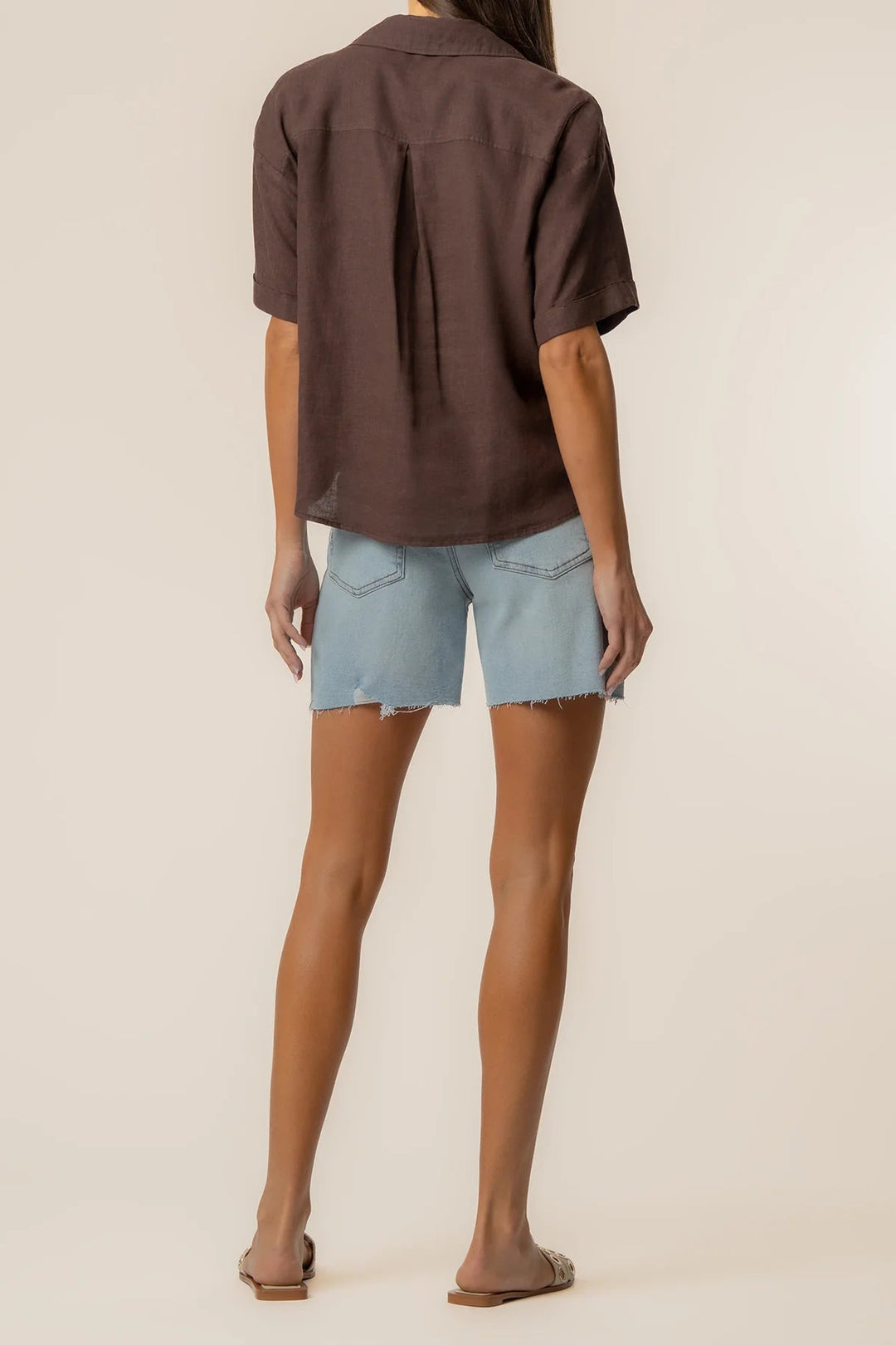 Brianna Linen Shirt in Chocolate