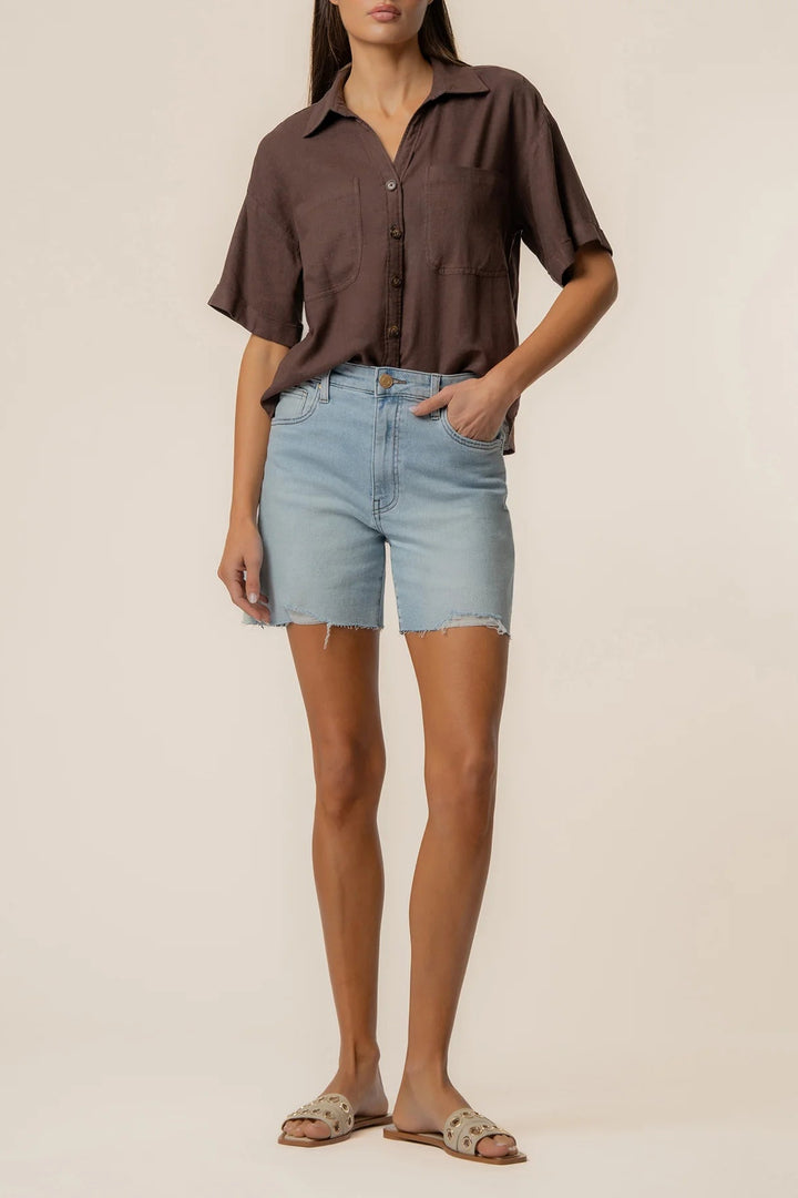 Brianna Linen Shirt in Chocolate