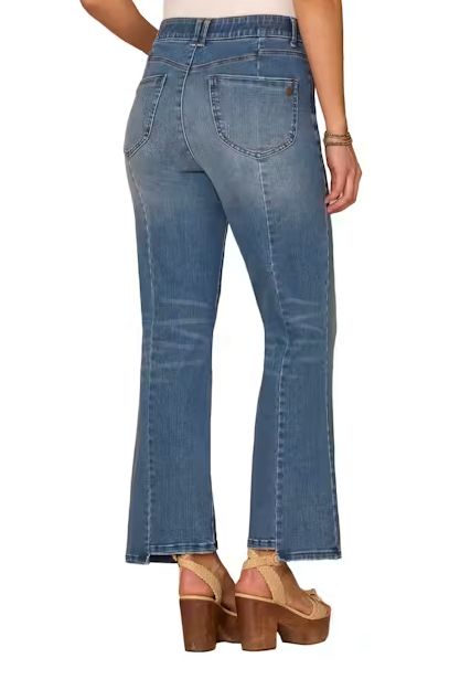 Skyrise Barely Boot Jean