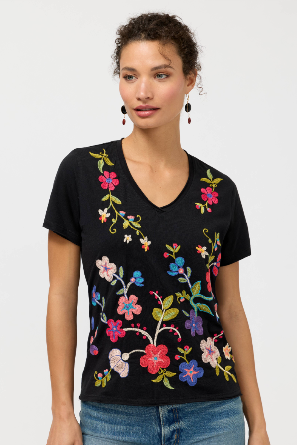 Estrella Everyday Tee in Black
