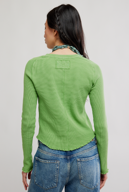 Easy Does It Long Sleeve Tee in Jade