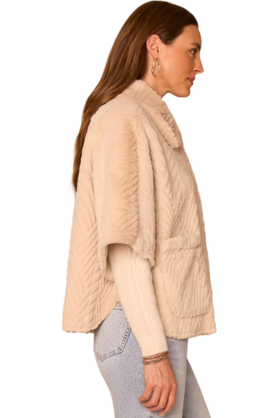3/4 Caplet Sleeve Faux Fur Coat