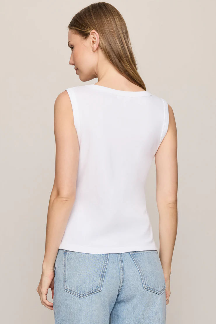 Ellie Rib V-neck in White