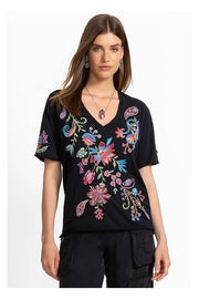 Embroidered Raw Hem V-Neck Tee in Black