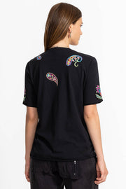 Embroidered Raw Hem V-Neck Tee in Black