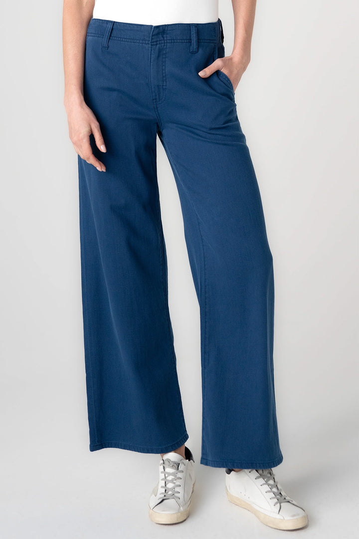 The Weekender Wide Leg Trouser