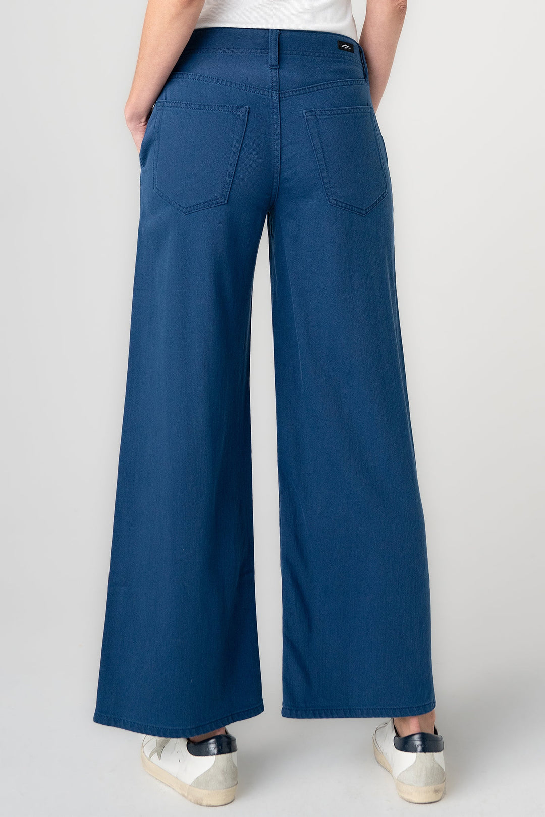 The Weekender Wide Leg Trouser