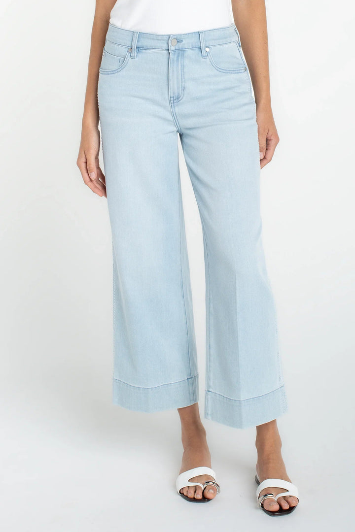 Embroidered Crop Leg Jean