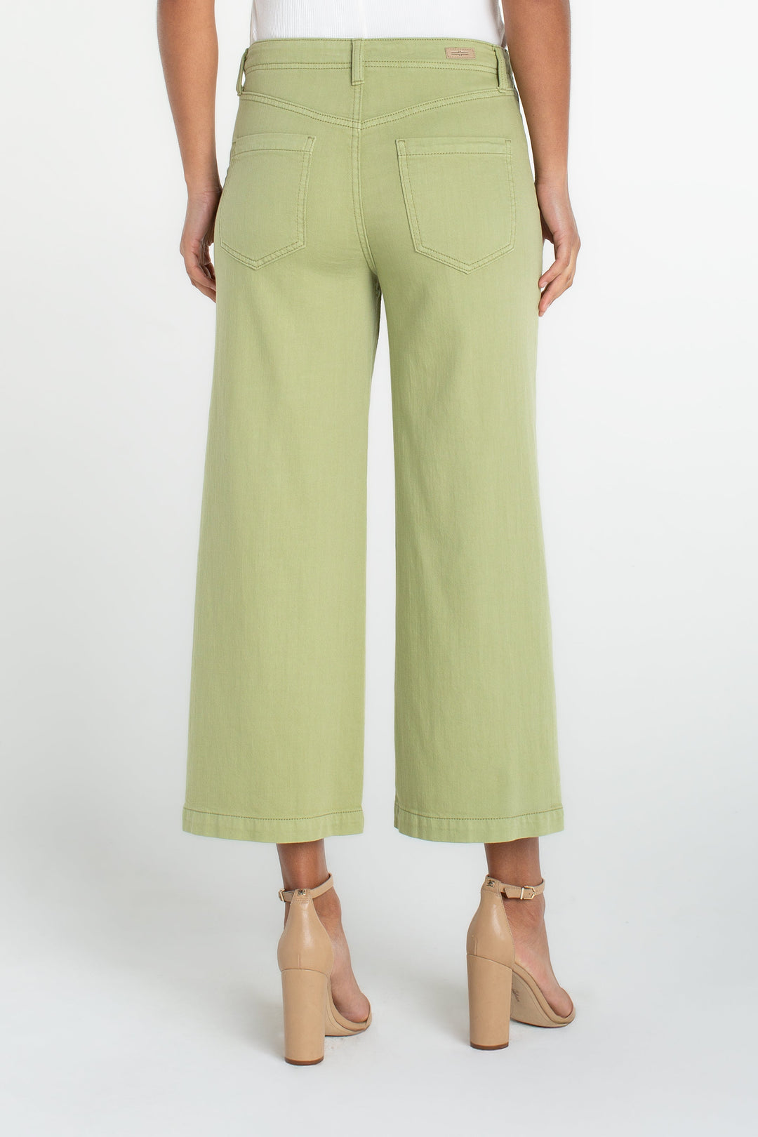 Stride Wide Leg Crop Utility Cargo Pant